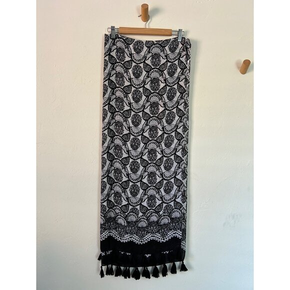 LILLY PULITZER BLACK AND WHITE SCARF - Picture 4 of 6